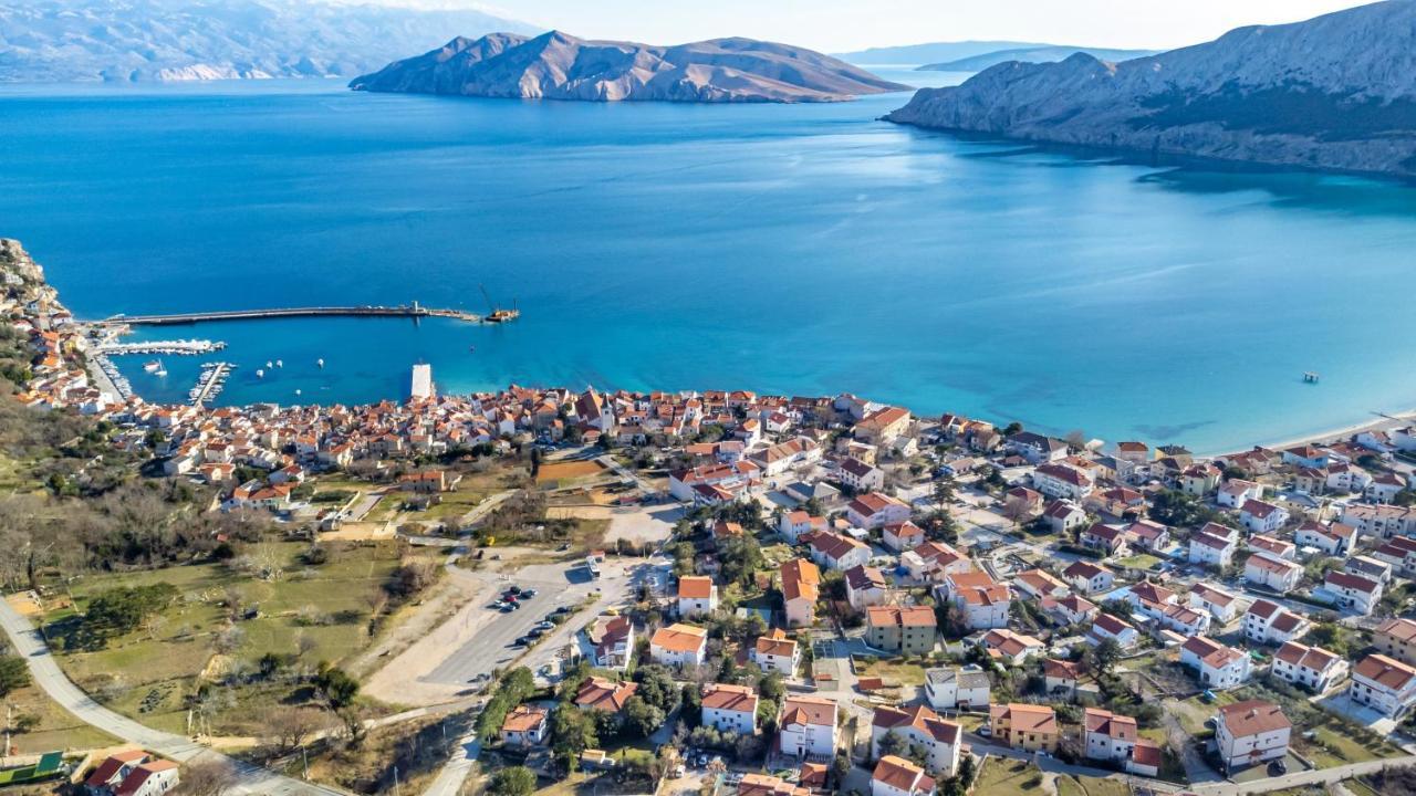Apartments By The Sea Baska, Krk - 18845 المظهر الخارجي الصورة